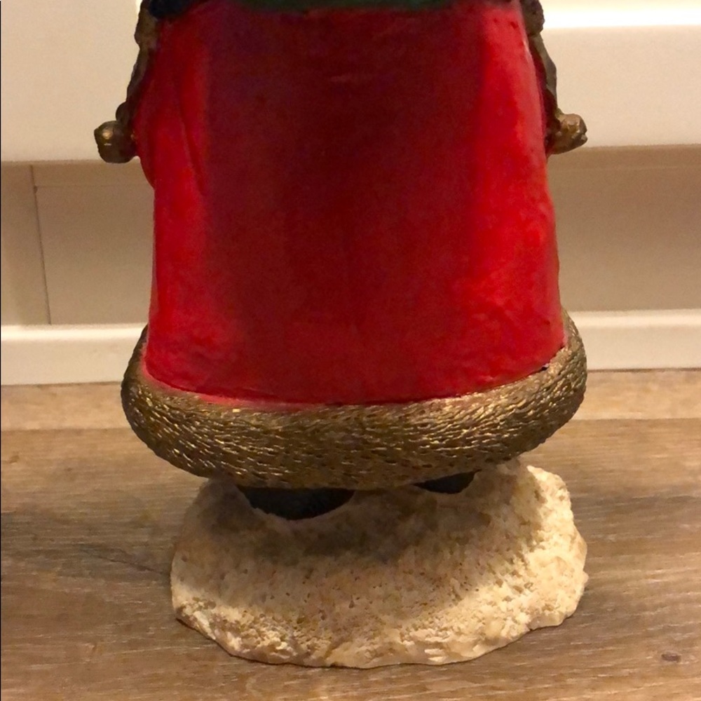 Santa Claus Figurine - Picture 6 of 9